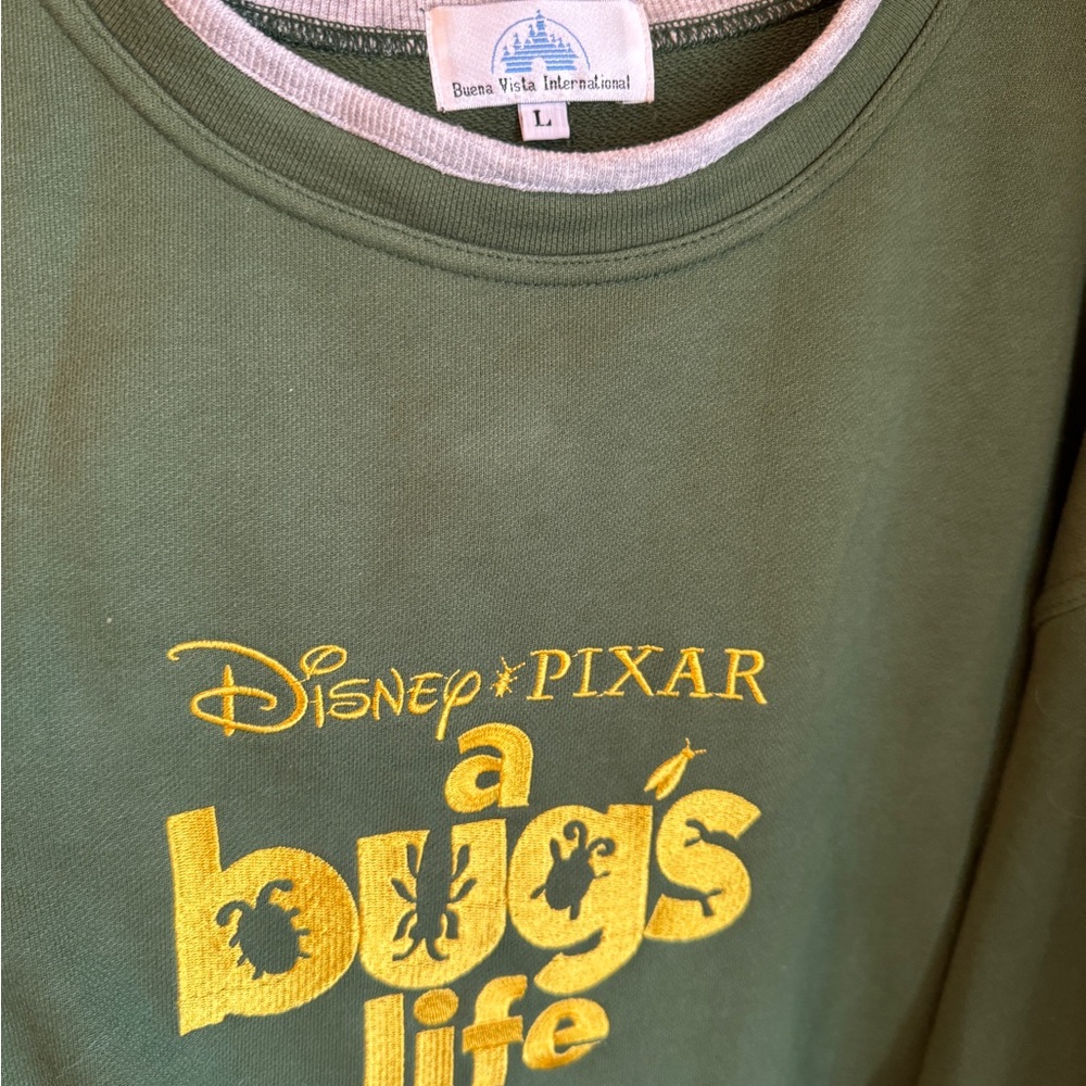 EXTREMELY RARE original vintage Disney Pixar Bugs Life Sweatshirt - Picture 3 of 4